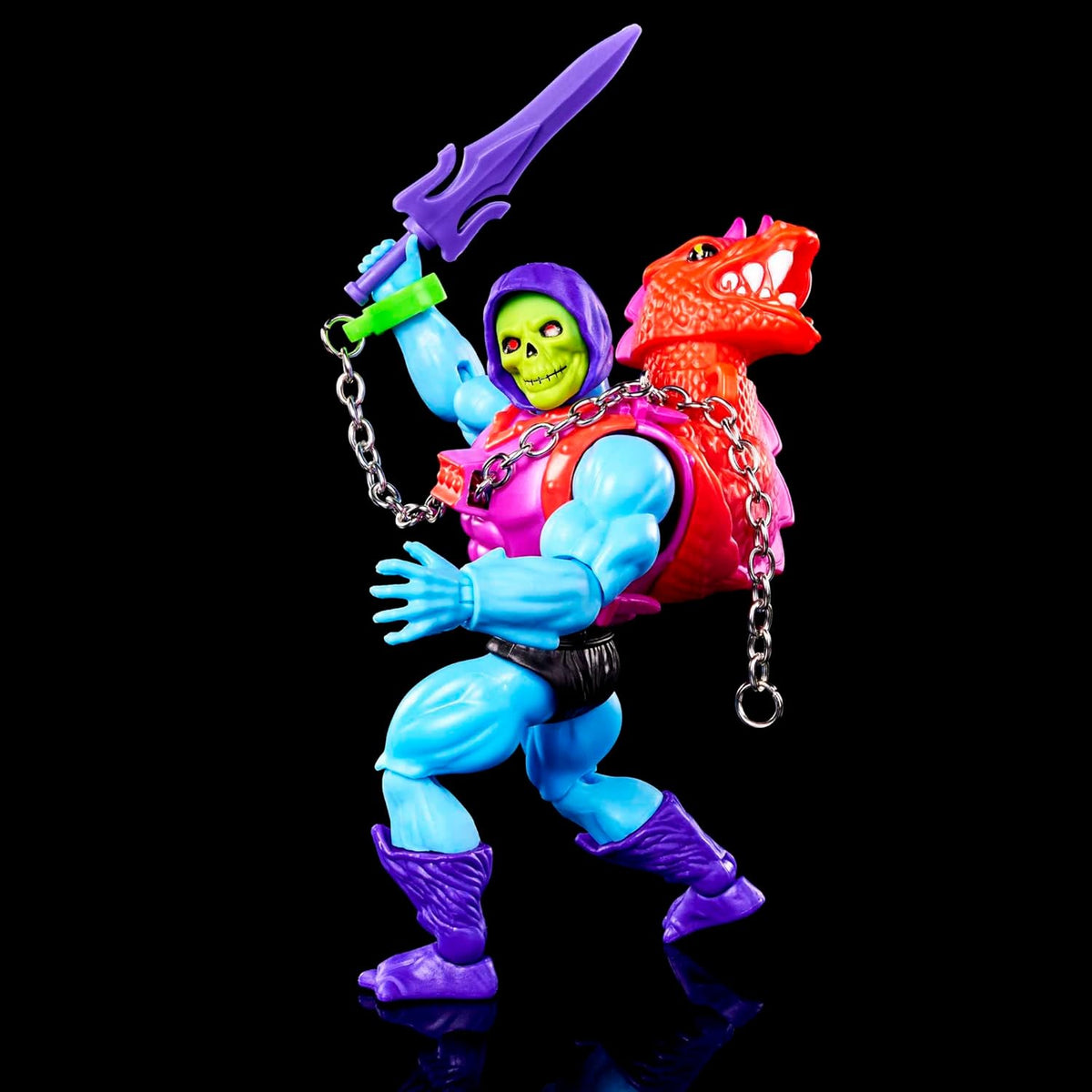 Deluxe Dragon Blast Skeletor 5.5-in Action Figure with Accessories T161