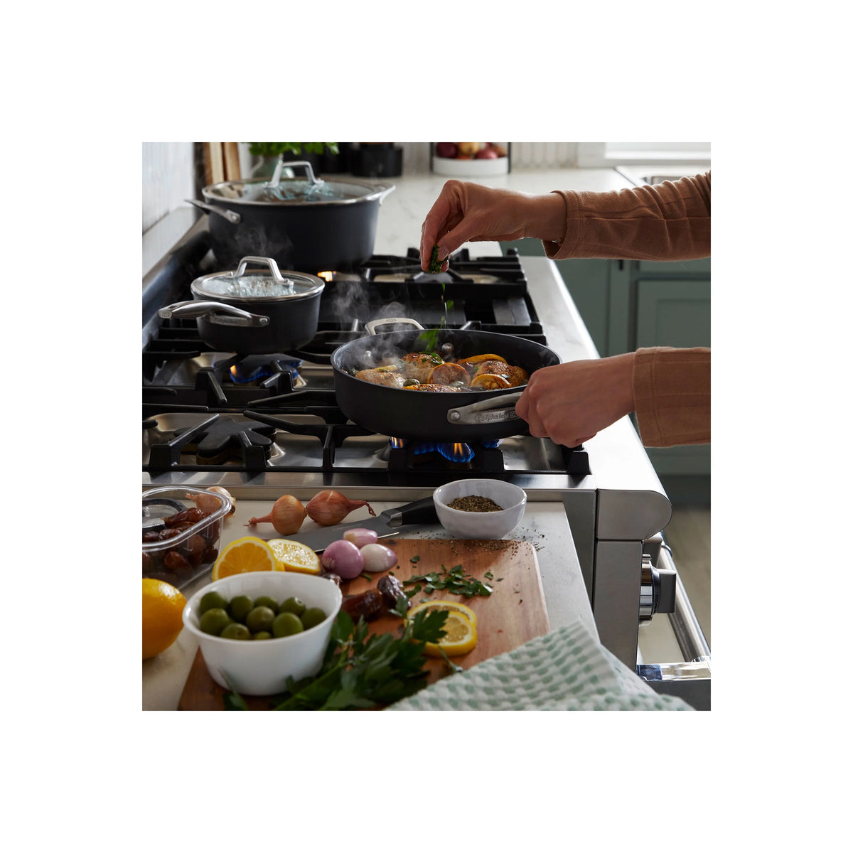 11-Inch Square Nonstick Grill Pan V364