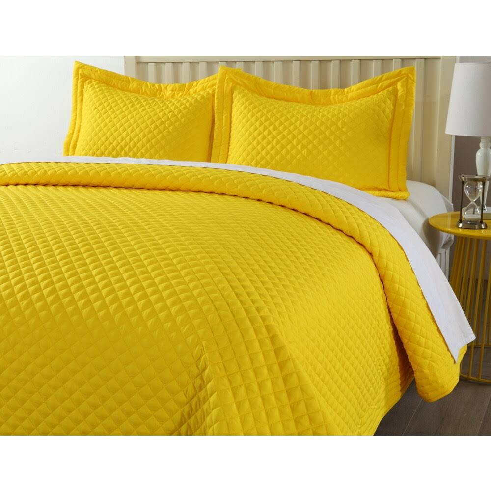 Sage Microfiber Water Resistant Quilt or Shams F828816