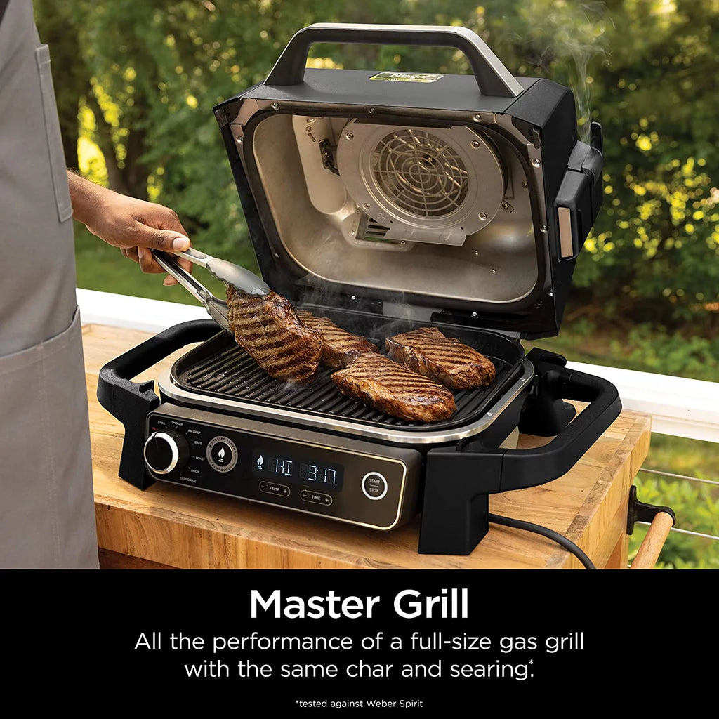 7-in-1 Outdoor Electric Grill & Smoker C400